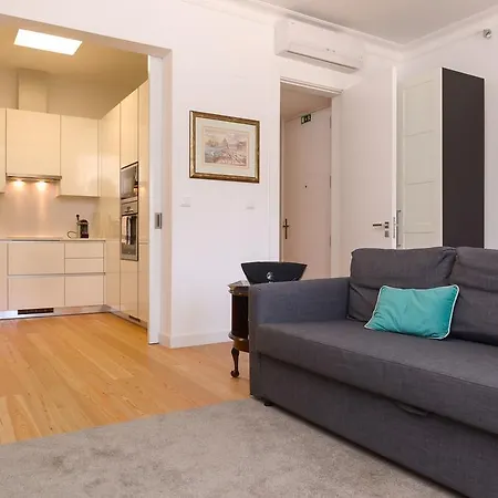 Center Garden Luxury Apartman *