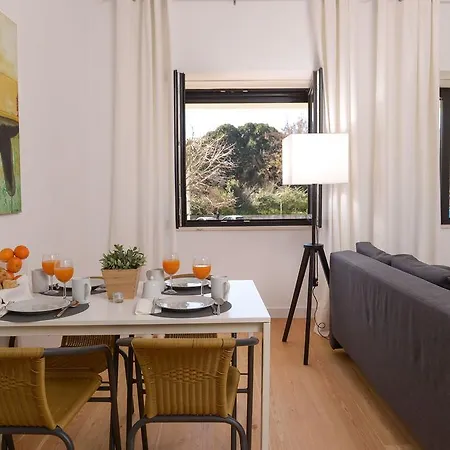 Апартаменты Center Garden Luxury Apartment Лиссабон