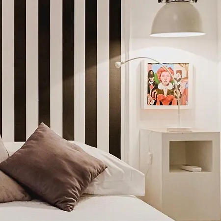 Apartment Center Garden Luxury Apartment Lisbon