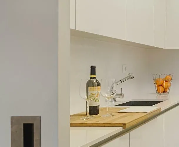 Center Garden Luxury